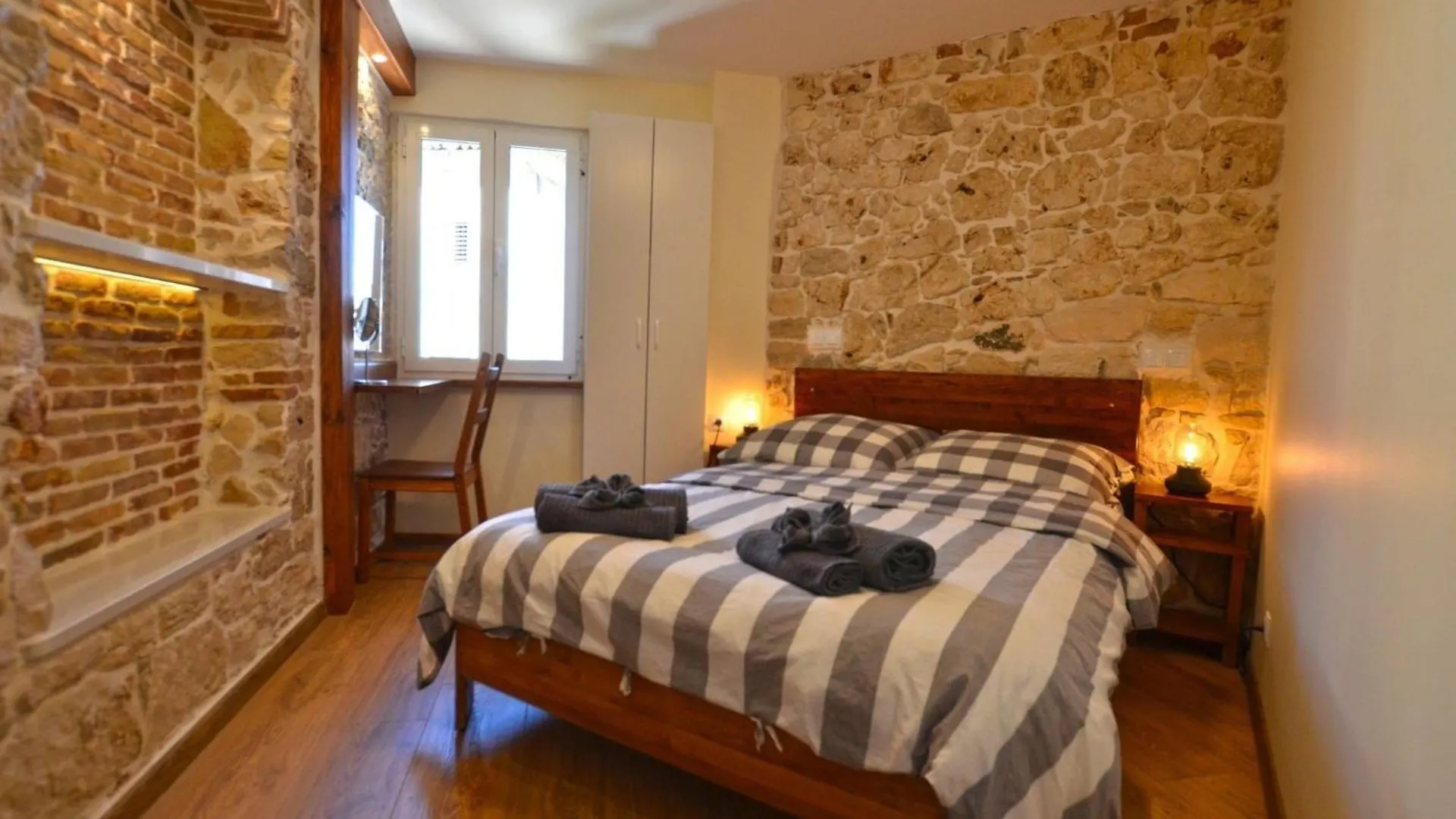 Urban And Upscale Homes Rovinj Old Town Apartment